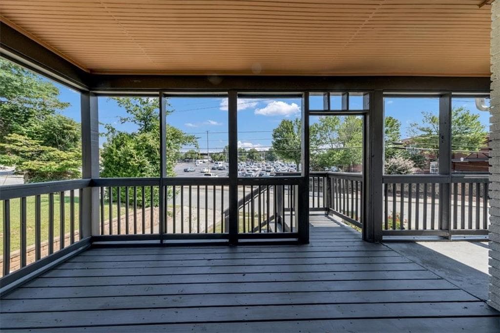 3 bedroom, 4 bathroom, 2,943 sq ft single family residence for sale at 1420 Donnelly Avenue, Atlanta, GA 30310 — photo 4