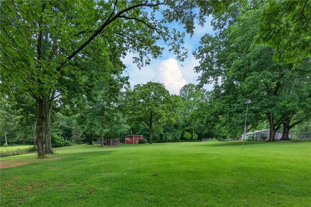 3 bedroom, 1 bathroom, 1,428 sq ft single family residence for sale at 16 Garrett Avenue, Bremen, GA 30110 — photo 10