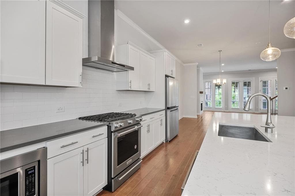3 bedroom, 4 bathroom, 2,707 sq ft townhouse for sale at 812 Snider Walk, Marietta, GA 30068 — photo 9
