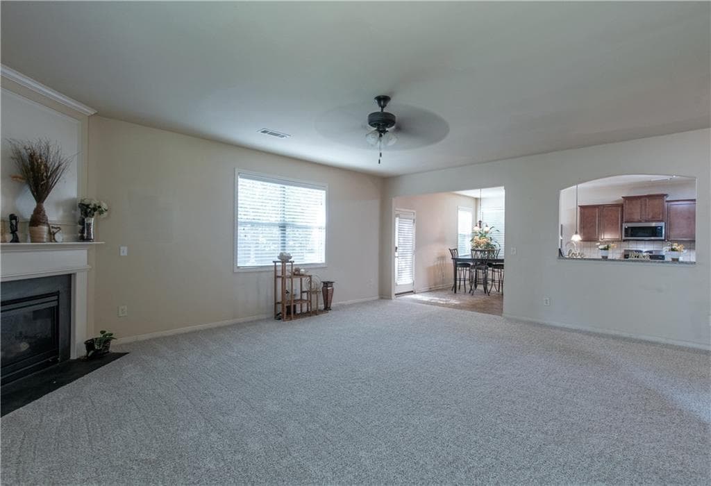 5 bedroom, 3 bathroom, 3,068 sq ft single family residence for sale at 7728 Old Thyme Road, Union City, GA 30291 — photo 7