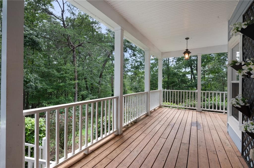 4 bedroom, 3 bathroom, 2,047 sq ft single family residence under contract at 95 Sable Court, Jasper, GA 30143 — photo 9
