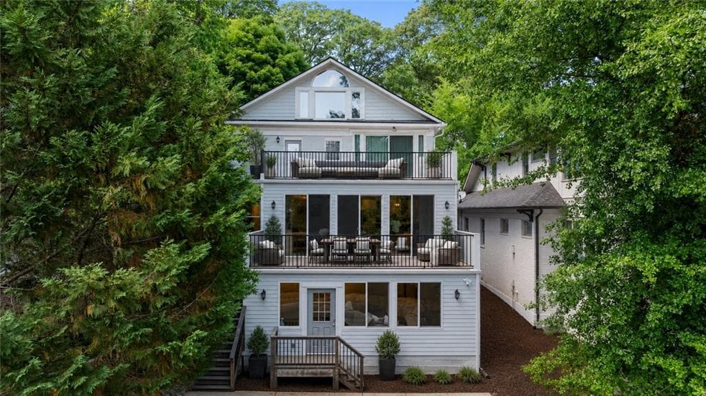 6 bedroom, 6 bathroom, 4,514 sq ft single family residence for sale at 397 8th Street, Atlanta, GA 30309 — photo 2