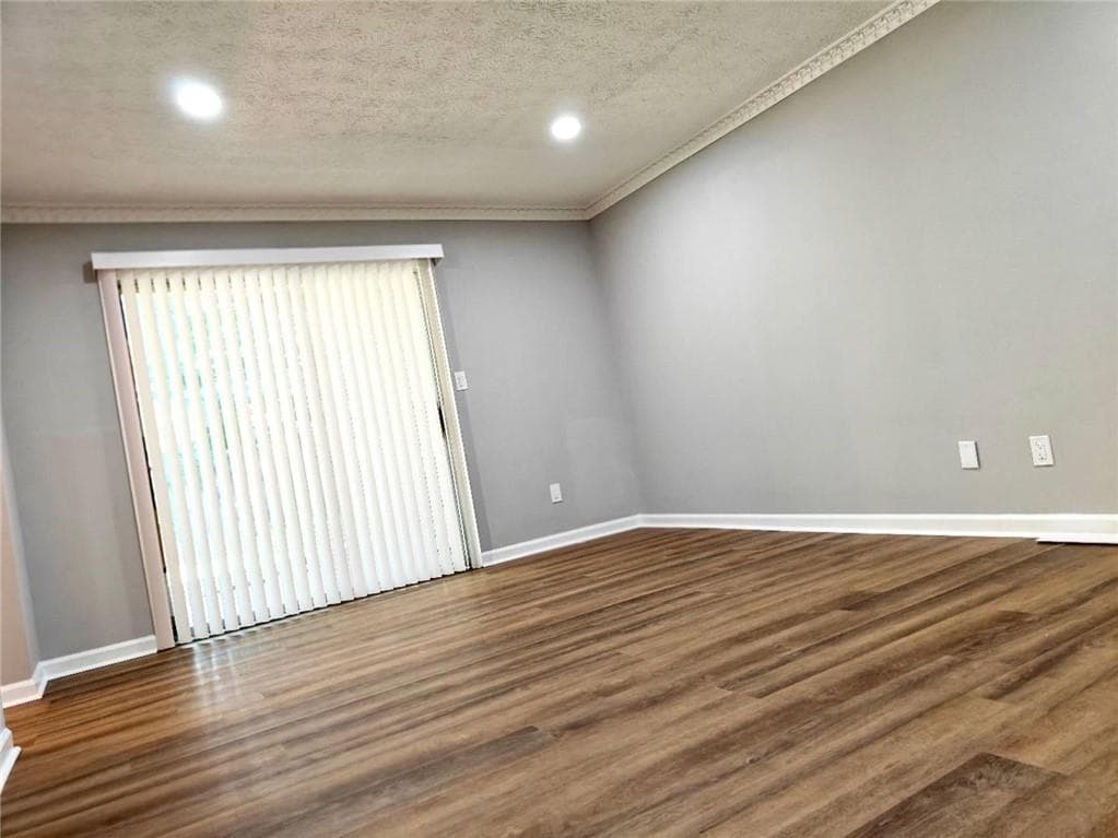 3 bedroom, 2 bathroom, 1,334 sq ft condominium for sale at 2394 Lawrenceville Highway A, Decatur, GA 30033