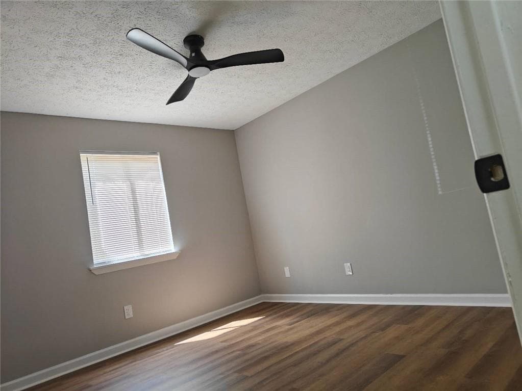 3 bedroom, 2 bathroom, 1,334 sq ft condominium for sale at 2394 Lawrenceville Highway A, Decatur, GA 30033 — photo 6