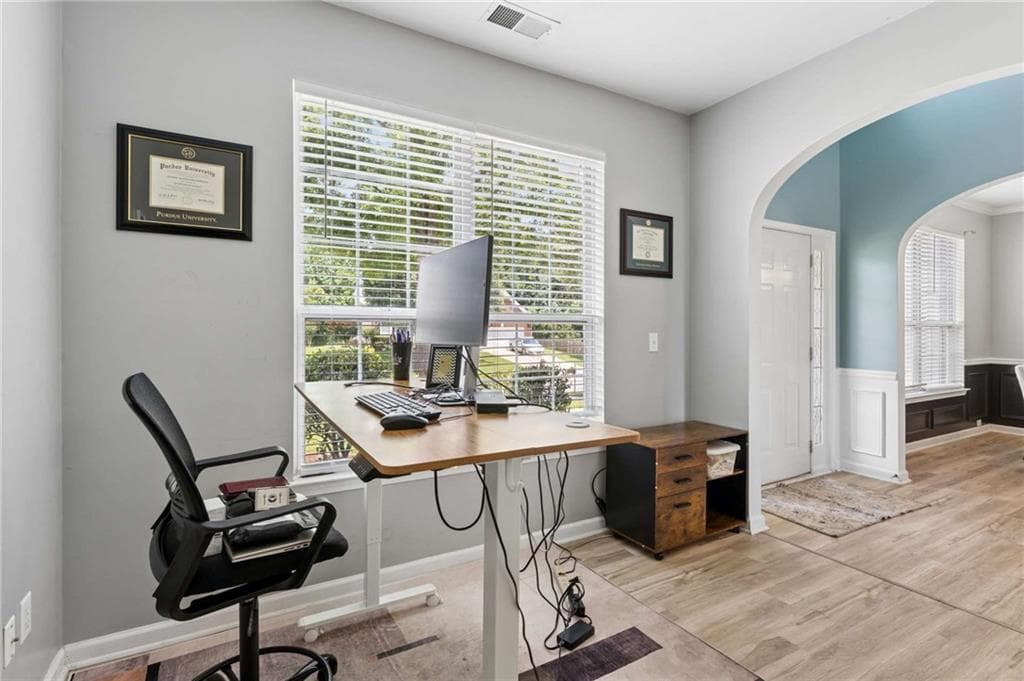 4 bedroom, 3 bathroom, 2,232 sq ft single family residence for sale at 5076 Huntcrest Drive, Mableton, GA 30126 — photo 4