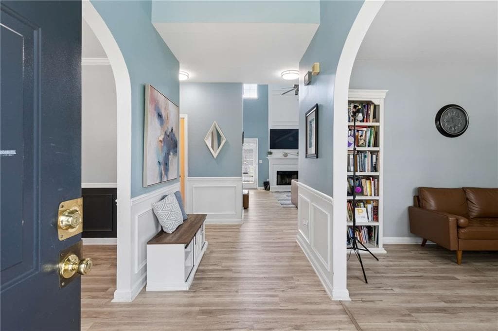 4 bedroom, 3 bathroom, 2,232 sq ft single family residence for sale at 5076 Huntcrest Drive, Mableton, GA 30126 — photo 3