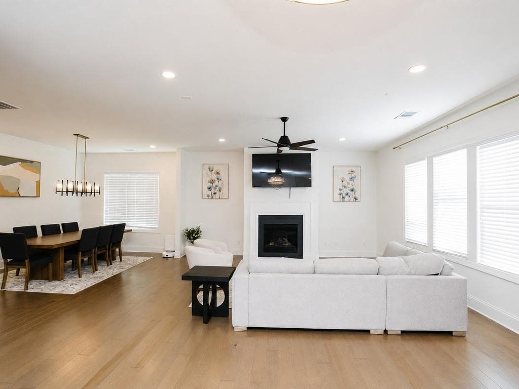 5 bedroom, 4 bathroom, 3,414 sq ft single family residence for rent at 6725 Dahlgren Court, Cumming, GA 30028 for $3,550 a month — photo 7
