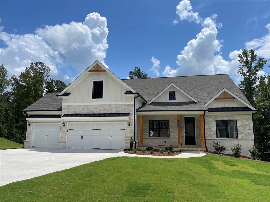 4 bedroom, 4 bathroom, 2,784 sq ft single family residence for sale at 8255 CROOKED CREEK Drive, Cumming, GA 30028 — photo 2