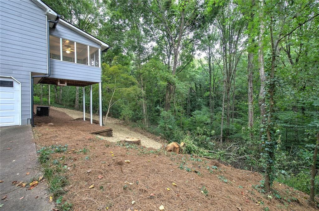 3 bedroom, 2 bathroom, 2,220 sq ft single family residence for sale at 530 Cove Road, Canton, GA 30114 — photo 7