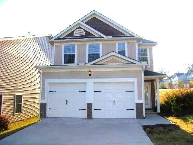 4 bedroom, 3 bathroom, 1,900 sq ft single family residence for rent at 102 Hidden Creek Drive, Canton, GA 30114 for $2,100 a month