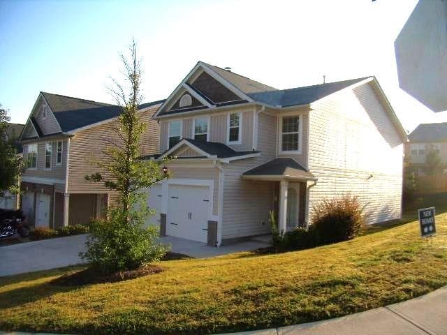 4 bedroom, 3 bathroom, 1,900 sq ft single family residence for rent at 102 Hidden Creek Drive, Canton, GA 30114 for $2,100 a month — photo 2