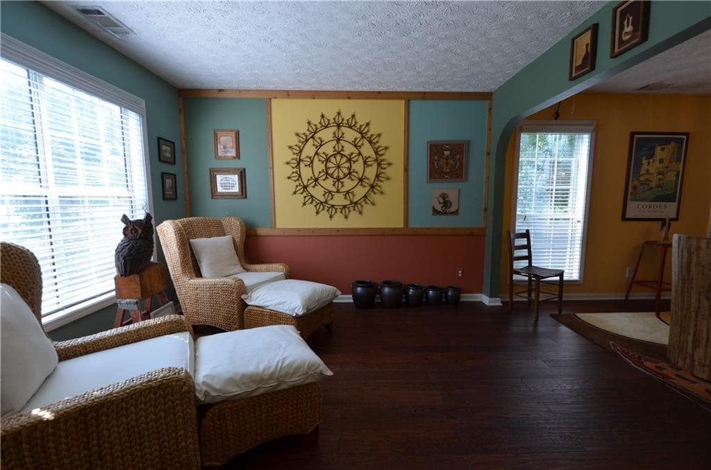 3 bedroom, 3 bathroom, 2,600 sq ft single family residence for sale at 2513 Baysridge Drive, Kennesaw, GA 30152 — photo 7