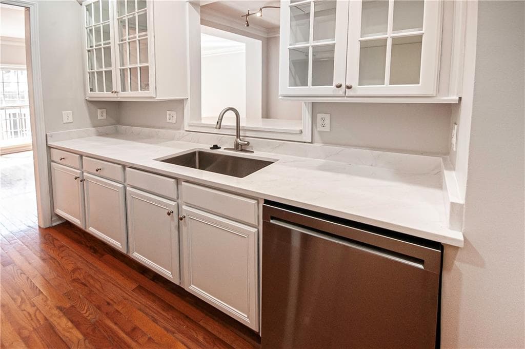 3 bedroom, 4 bathroom, 1,558 sq ft townhouse for sale at 130 Church Street, Decatur, GA 30030 — photo 7