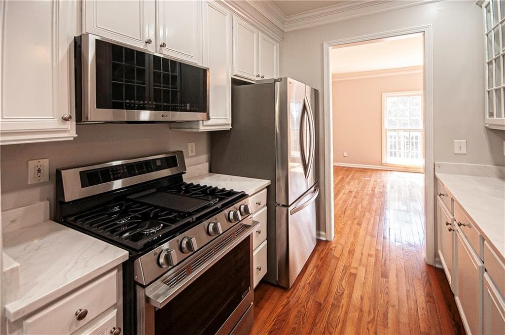 3 bedroom, 4 bathroom, 1,558 sq ft townhouse for sale at 130 Church Street, Decatur, GA 30030 — photo 8
