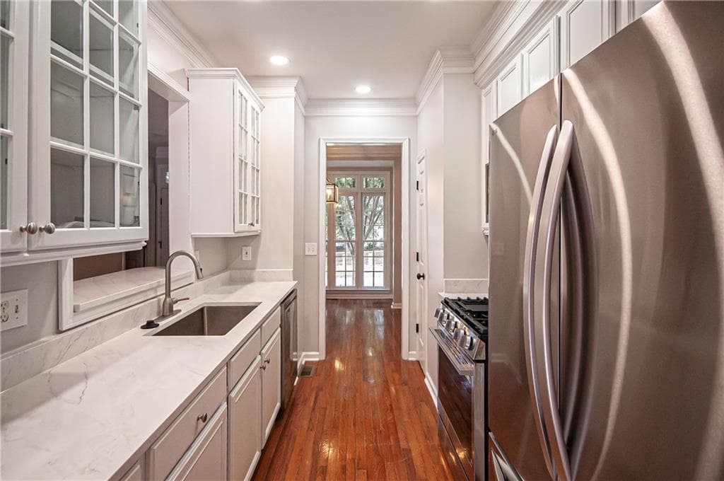 3 bedroom, 4 bathroom, 1,558 sq ft townhouse for sale at 130 Church Street, Decatur, GA 30030 — photo 10