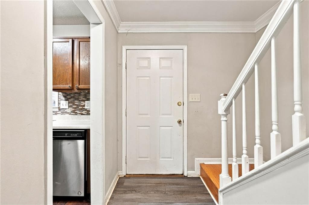 2 bedroom, 3 bathroom, 1,308 sq ft condominium for sale at 135 Sterling Court, Alpharetta, GA 30004 — photo 7