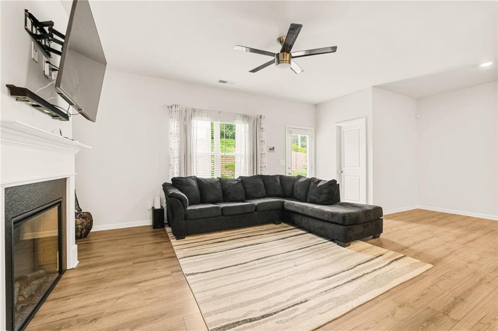 4 bedroom, 3 bathroom, 1,832 sq ft townhouse for rent at 4514 Fillmore Trail, Austell, GA 30106 for $2,400 a month — photo 6