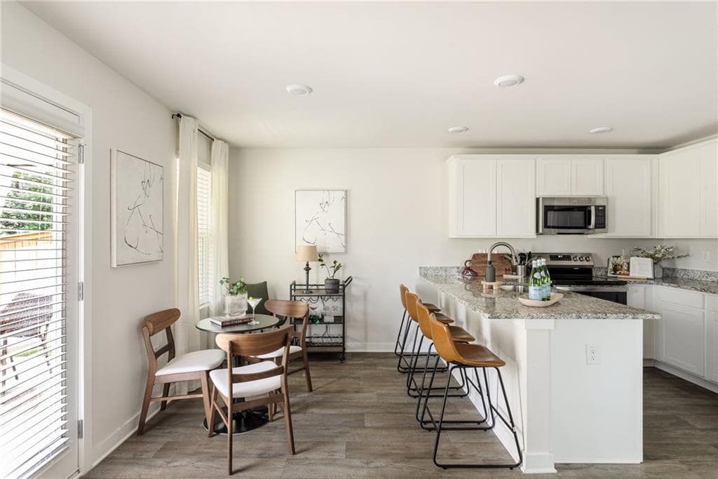 3 bedroom, 3 bathroom, 1,729 sq ft single family residence for sale at 3408 Stonewall Court, Atlanta, GA 30349 — photo 7