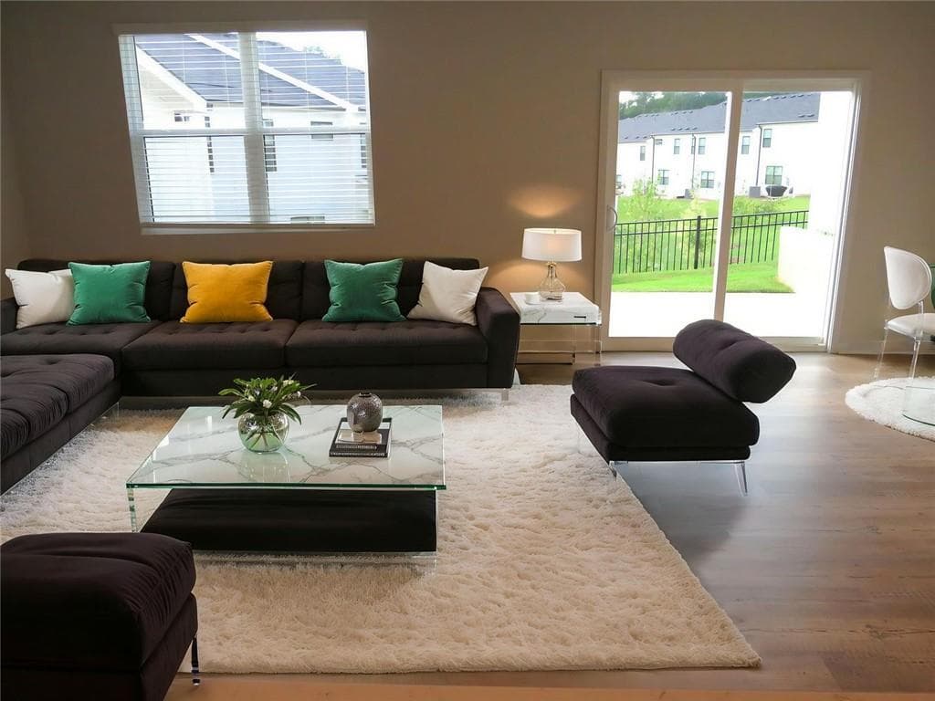 3 bedroom, 3 bathroom, 1,842 sq ft townhouse for rent at 7424 Quinn Place, Flowery Branch, GA 30542 for $2,100 a month — photo 4