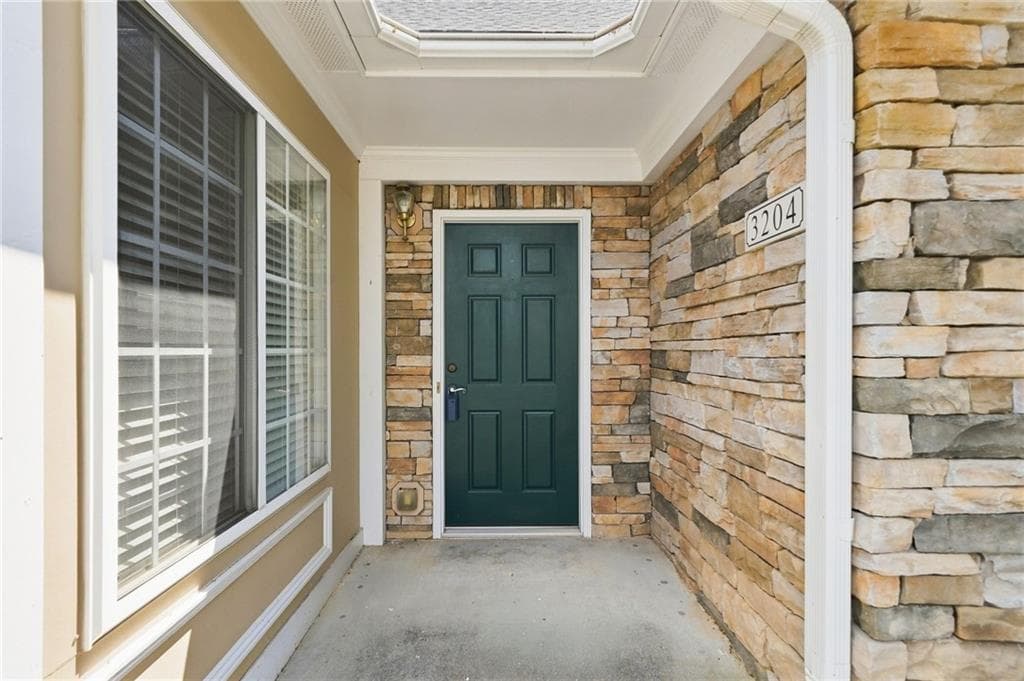 3 bedroom, 2 bathroom, 1,562 sq ft condominium for rent at 3204 Village Lane, Roswell, GA 30075 for $3,200 a month — photo 4