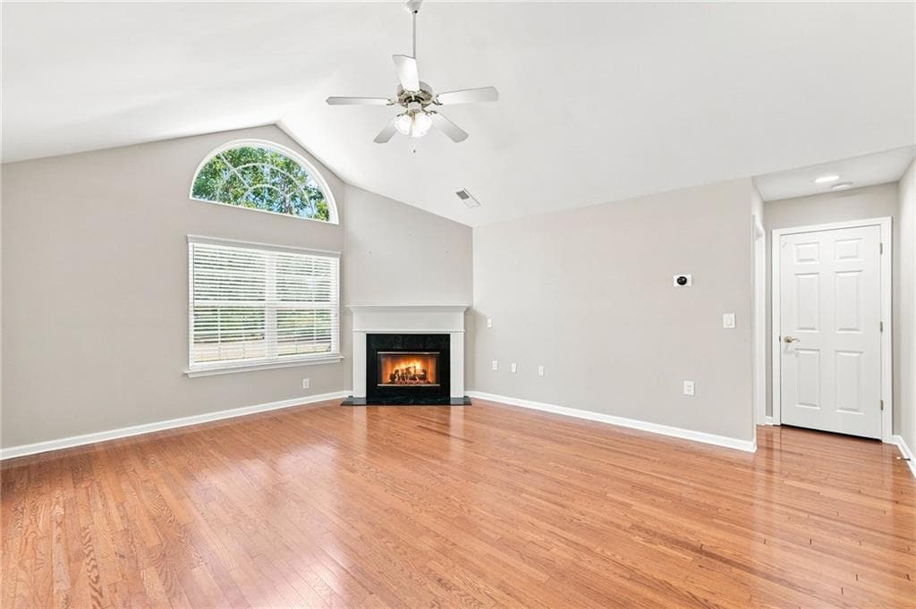 3 bedroom, 2 bathroom, 1,562 sq ft condominium for rent at 3204 Village Lane, Roswell, GA 30075 for $3,200 a month — photo 5