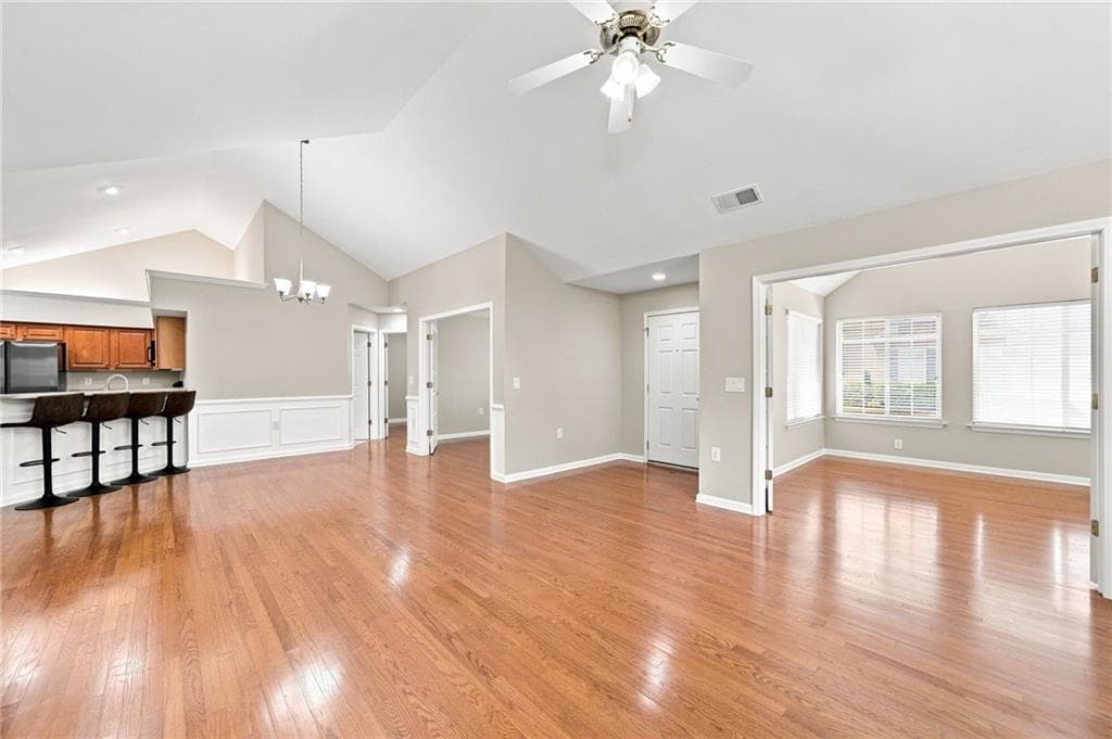 3 bedroom, 2 bathroom, 1,562 sq ft condominium for rent at 3204 Village Lane, Roswell, GA 30075 for $3,200 a month — photo 9