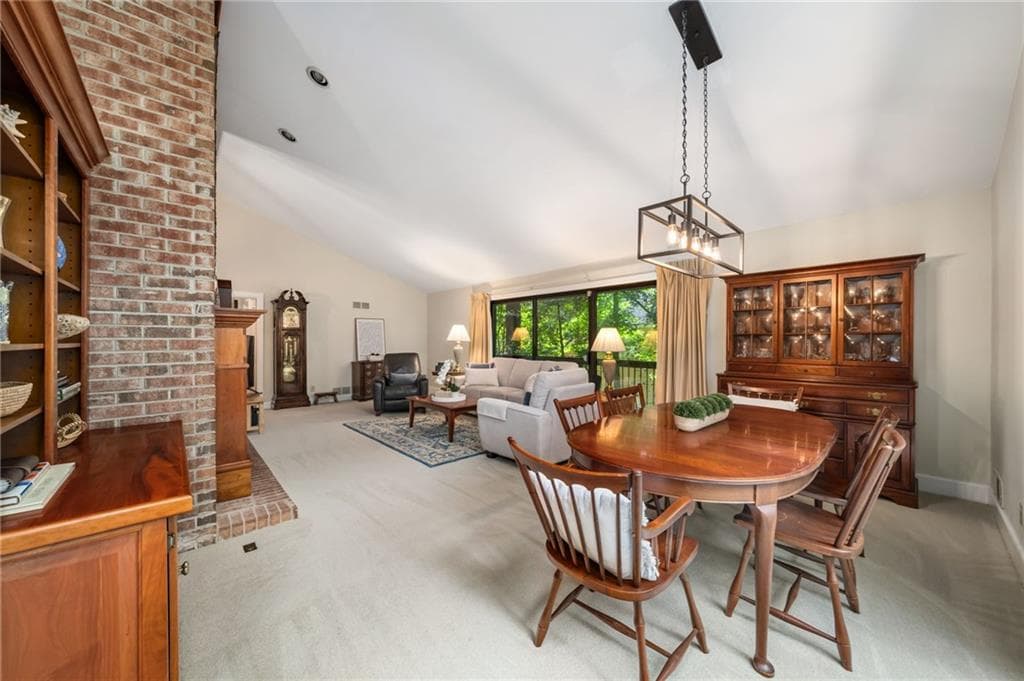 4 bedroom, 3 bathroom, 2,832 sq ft single family residence for sale at 910 Freemanwood Lane, Milton, GA 30004 — photo 10