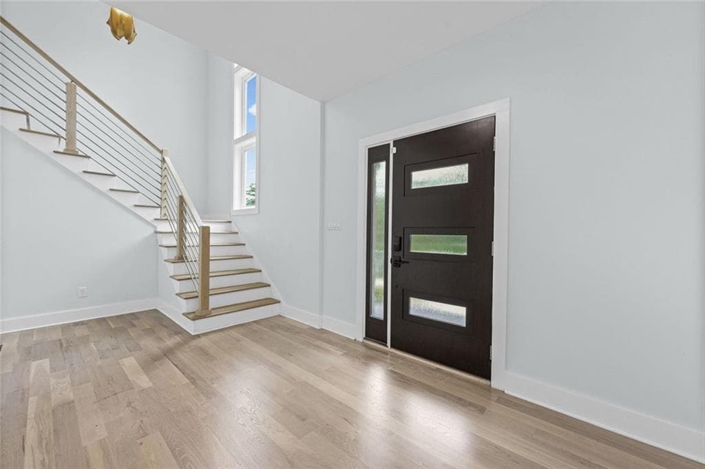 4 bedroom, 4 bathroom, 2,614 sq ft single family residence for sale at 2045 Glenwood Avenue, Atlanta, GA 30316 — photo 5
