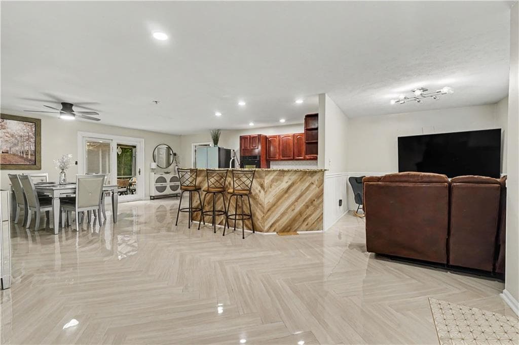 4 bedroom, 2 bathroom, 1,948 sq ft single family residence for sale at 900 Stone Lea Trace, Oxford, GA 30054 — photo 6