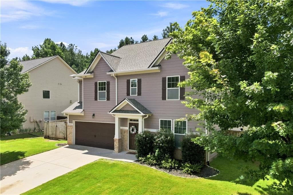 4 bedroom, 3 bathroom, 2,932 sq ft single family residence for sale at 2710 Evan Manor Lane, Cumming, GA 30041 — photo 4