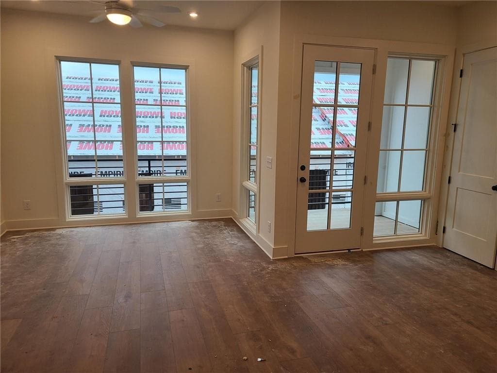 2 bedroom, 2 bathroom, 921 sq ft condominium for sale at 924 Hughley Circle 84, Atlanta, GA 30316 — photo 3