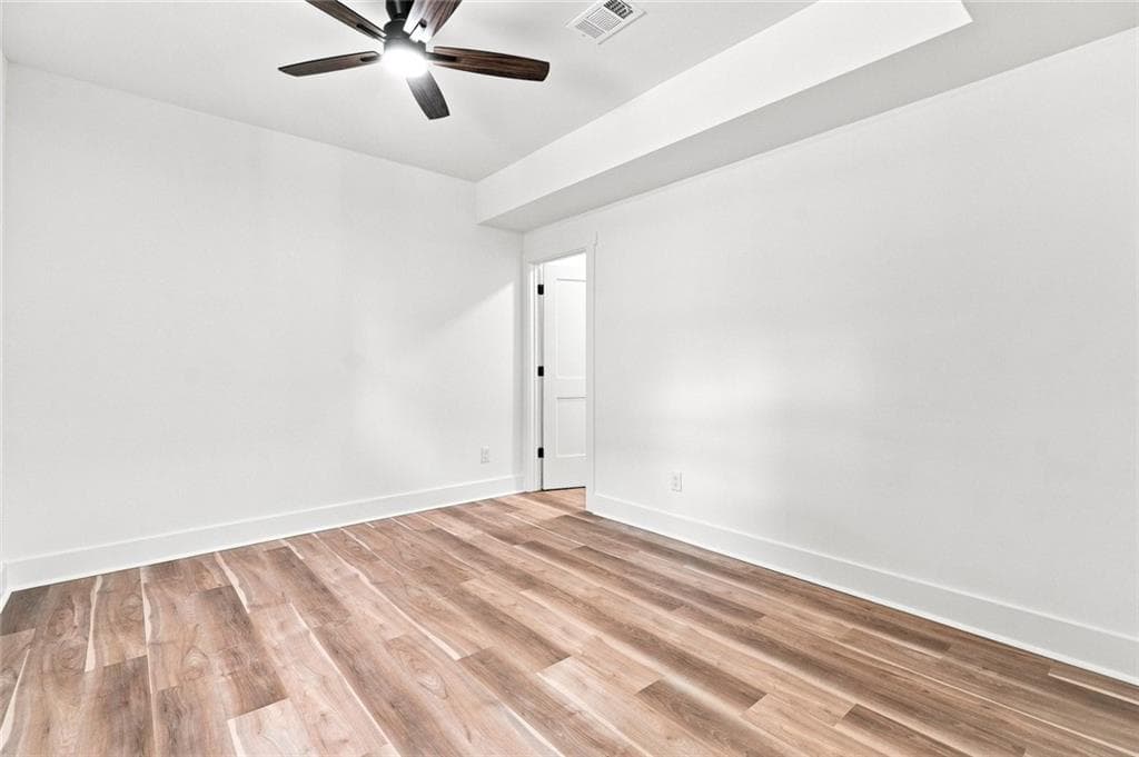 4 bedroom, 3 bathroom, 1,870 sq ft single family residence for sale at 2847 Mitchell Place, Decatur, GA 30032 — photo 4