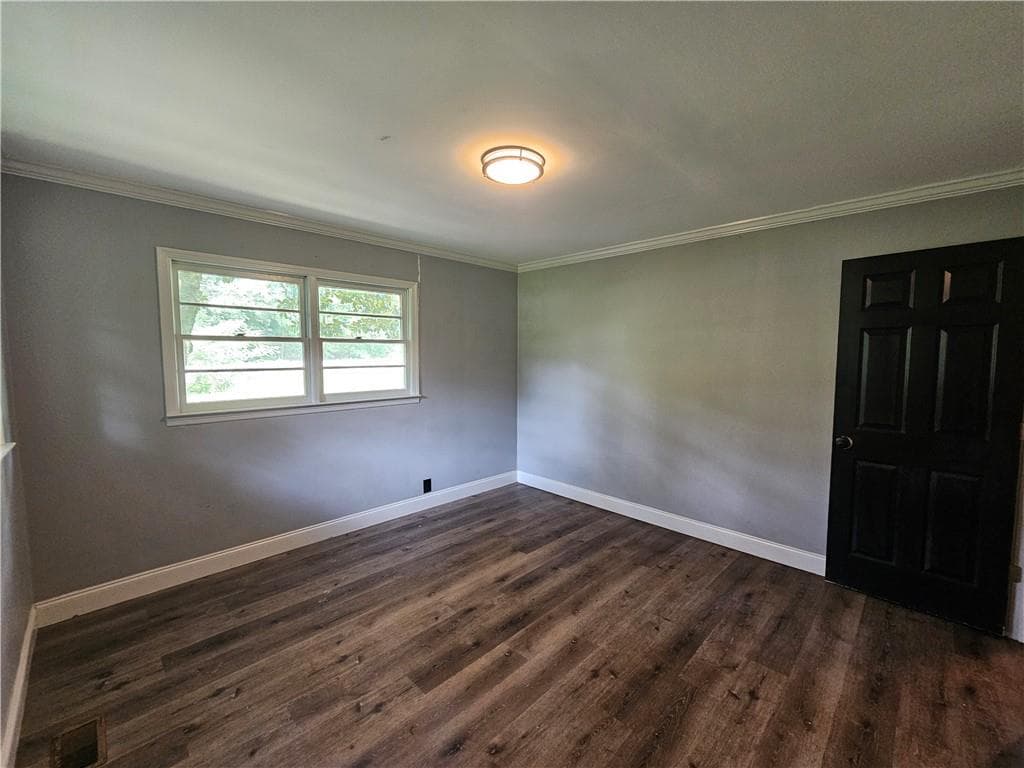 3 bedroom, 1 bathroom, 1,313 sq ft single family residence for sale at 1572 Sugar Valley Road, Calhoun, GA 30701 — photo 8