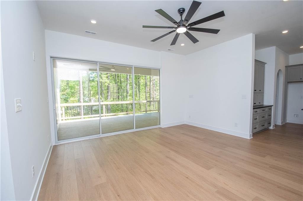 3 bedroom, 2 bathroom, 2,024 sq ft single family residence for sale at 680 Ponderosa, Fayetteville, GA 30214 — photo 5