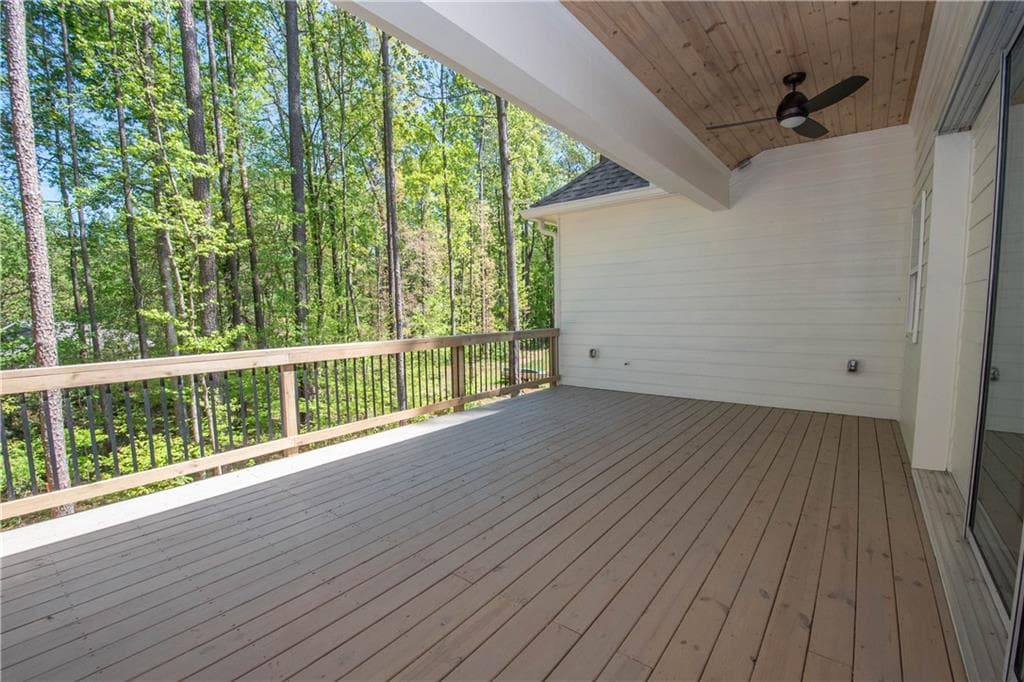 3 bedroom, 2 bathroom, 2,024 sq ft single family residence for sale at 680 Ponderosa, Fayetteville, GA 30214 — photo 9
