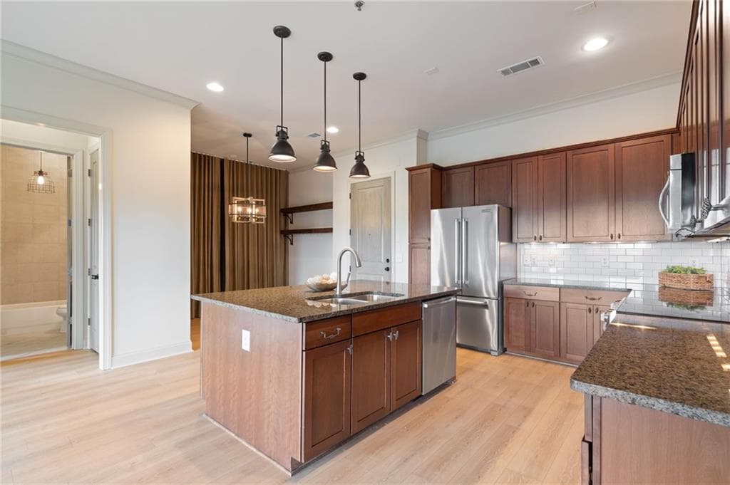 2 bedroom, 2 bathroom, 1,339 sq ft condominium for sale at 360 Chambers Street 210, Woodstock, GA 30188 — photo 7