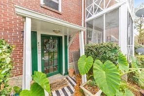 2 bedroom, 1 bathroom, 1,000 sq ft apartment for rent at 60 Delmont Drive F2, Atlanta, GA 30305 for $1,995 a month — photo 2