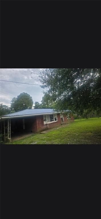 3 bedroom, 1 bathroom, 1,073 sq ft single family residence under contract at 722 Sugar Valley Road, Calhoun, GA 30701 — photo 2