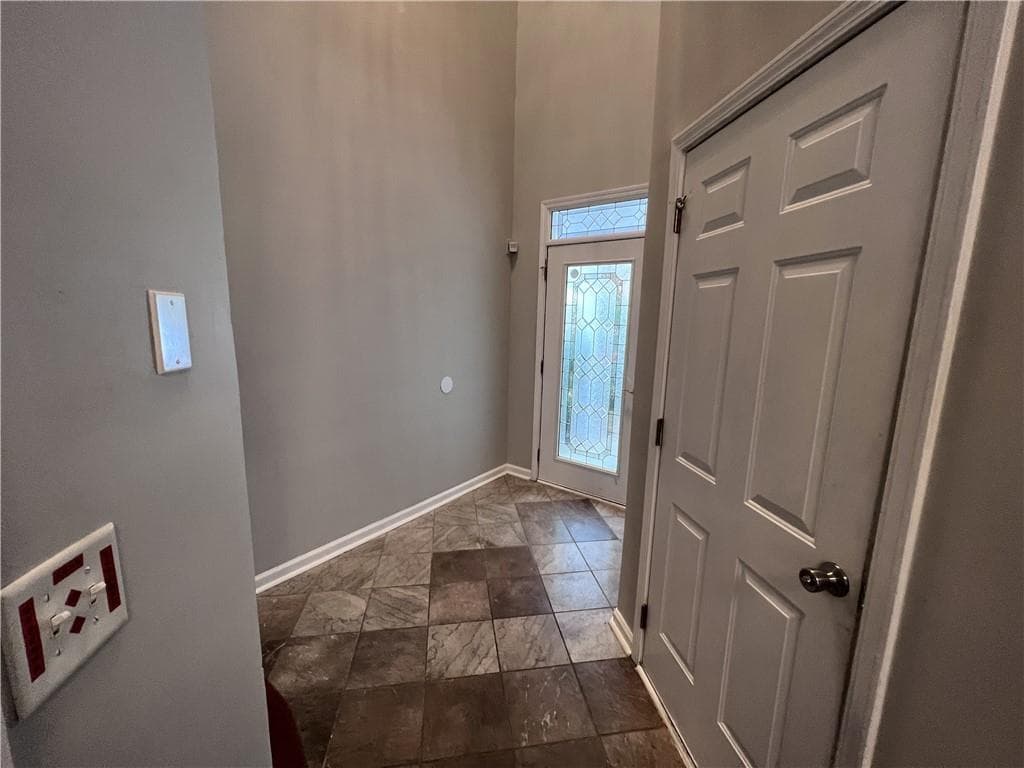 3 bedroom, 3 bathroom, 1,954 sq ft single family residence for rent at 4234 Windale Drive, Lawrenceville, GA 30044 for $2,000 a month — photo 3