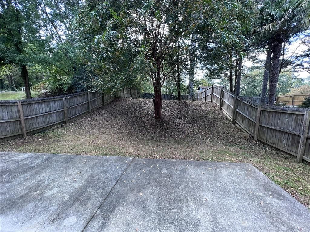 3 bedroom, 3 bathroom, 1,954 sq ft single family residence for rent at 4234 Windale Drive, Lawrenceville, GA 30044 for $2,000 a month — photo 6