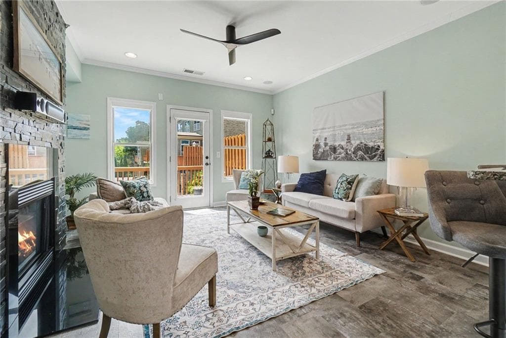 3 bedroom, 4 bathroom, 2,000 sq ft townhouse for sale at 1215 Lavista Circle, Atlanta, GA 30324 — photo 5