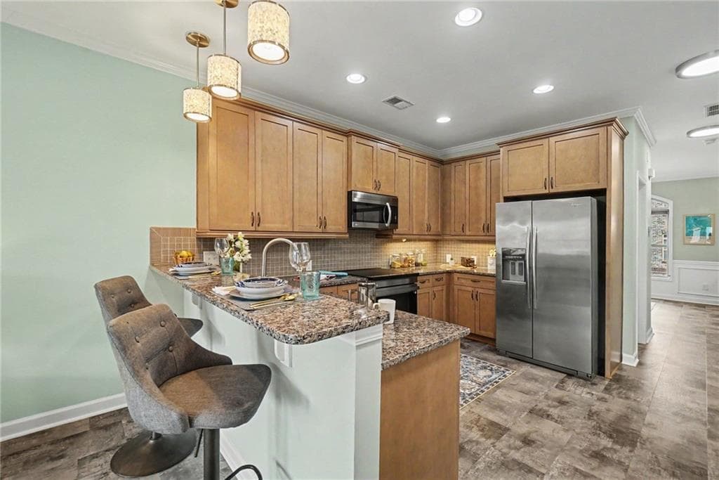 3 bedroom, 4 bathroom, 2,000 sq ft townhouse for sale at 1215 Lavista Circle, Atlanta, GA 30324 — photo 6