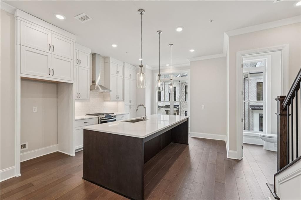 3 bedroom, 4 bathroom, 2,117 sq ft townhouse for sale at 225 Midnight Oak Run 7, Alpharetta, GA 30009 — photo 6