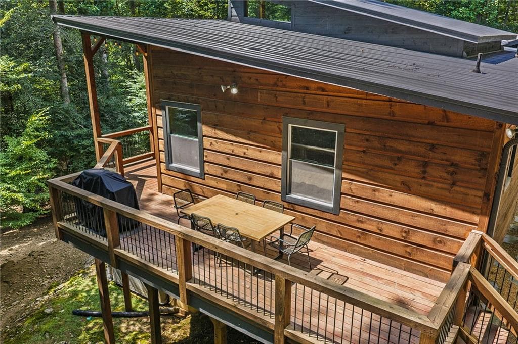 2 bedroom, 3 bathroom, 2,013 sq ft single family residence for sale at 67 Citrine Court, Ellijay, GA 30540 — photo 4