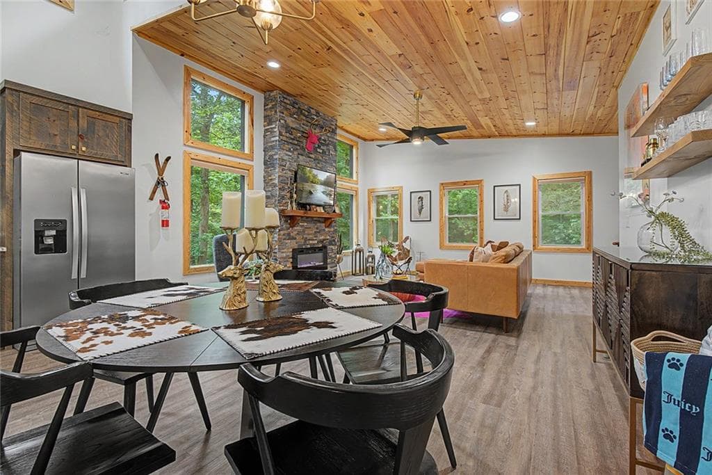 2 bedroom, 3 bathroom, 2,013 sq ft single family residence for sale at 67 Citrine Court, Ellijay, GA 30540 — photo 10