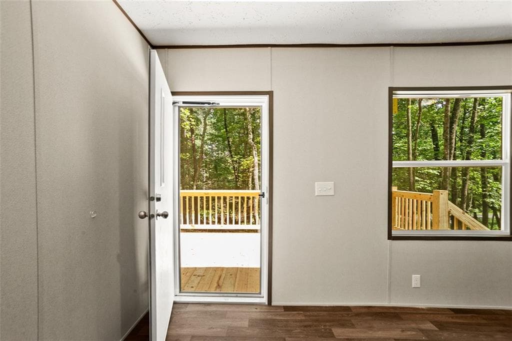 3 bedroom, 2 bathroom, 1,475 sq ft single family residence for sale at 8827 Big Creek Road, Ellijay, GA 30536 — photo 7
