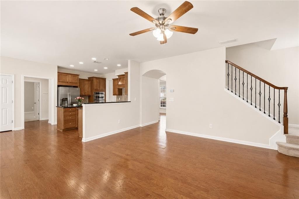 6 bedroom, 5 bathroom, 4,488 sq ft single family residence for sale at 4385 Colchester Creek Drive, Cumming, GA 30040 — photo 9