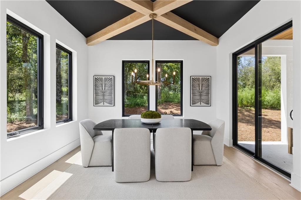 5 bedroom, 6 bathroom, 5,026 sq ft single family residence for sale at 235 Winterberry Way, Roswell, GA 30075 — photo 4