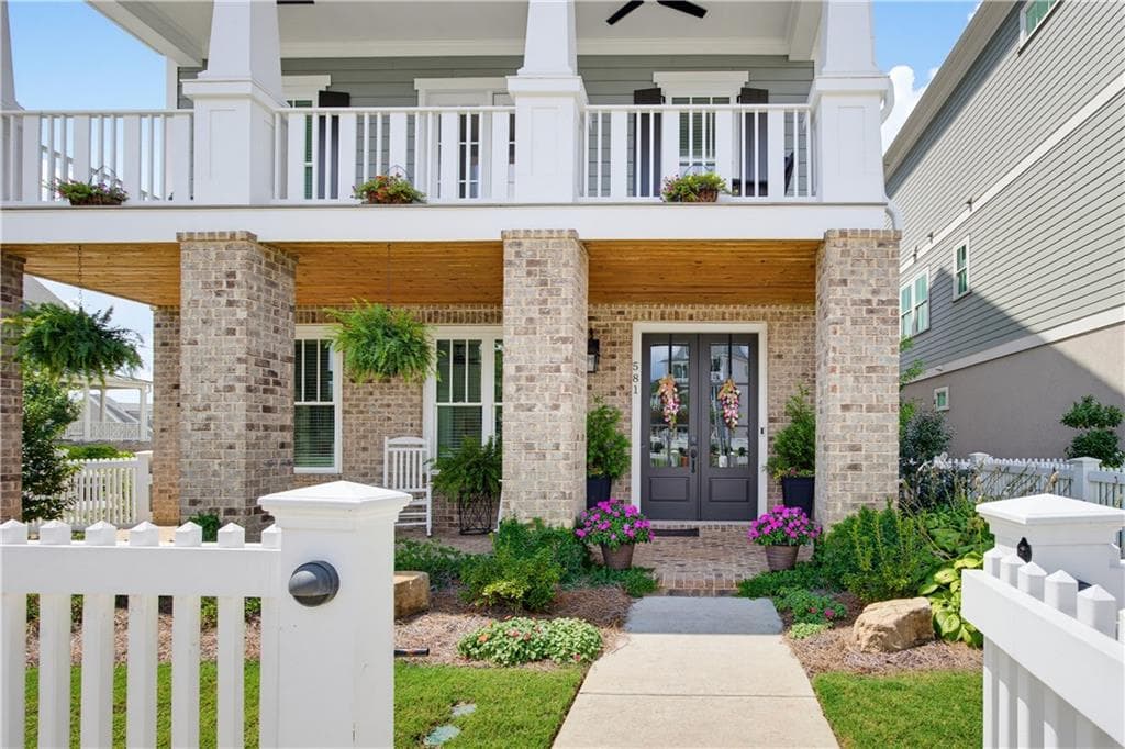 4 bedroom, 5 bathroom, 3,318 sq ft single family residence for sale at 581 S Club Drive, Woodstock, GA 30188 — photo 3