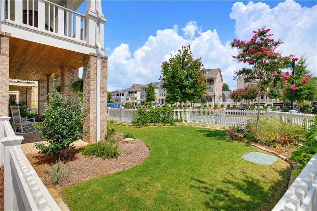 4 bedroom, 5 bathroom, 3,318 sq ft single family residence for sale at 581 S Club Drive, Woodstock, GA 30188 — photo 5